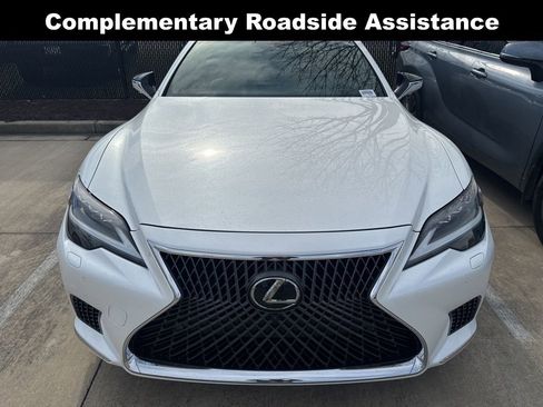 Used 2022 Lexus LS 500 image 3