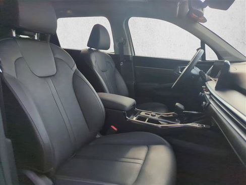 Used 2025 Kia Sorento SX FWD image 28