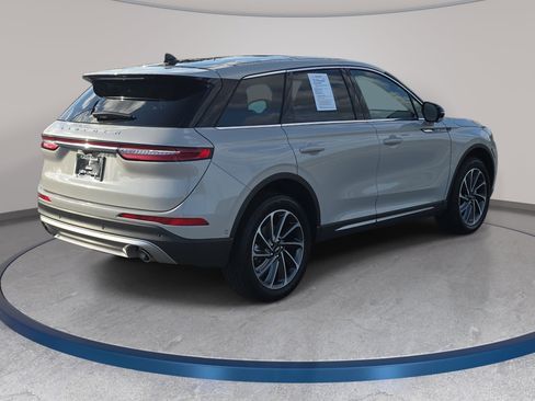 Certified 2023 Lincoln Corsair AWD w/ Equipment Group 102A image 5