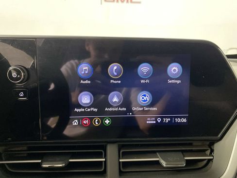Used 2024 Chevrolet Trax RS w/ Driver Confidence Package FWD image 16