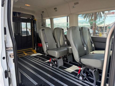 Used 2020 Ford Transit 350 XL RWD image 21