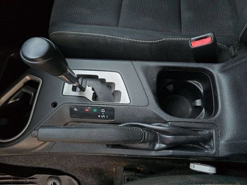 Used 2018 Toyota RAV4 XLE w/ Plus Extra Value Package image 25