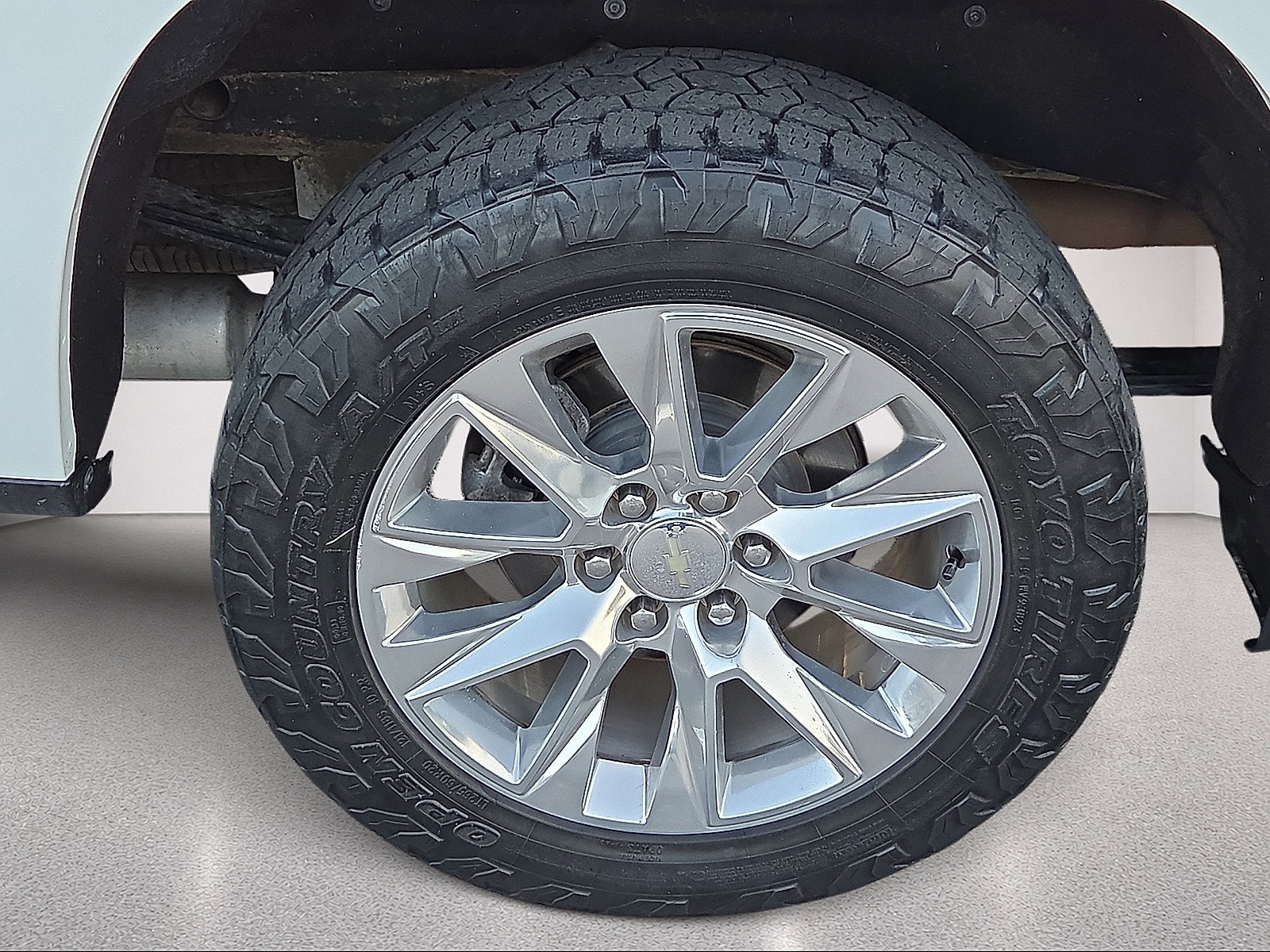 Used 2020 Chevrolet Silverado 1500 LTZ w/ LTZ Premium Package AWD/4WD image 7