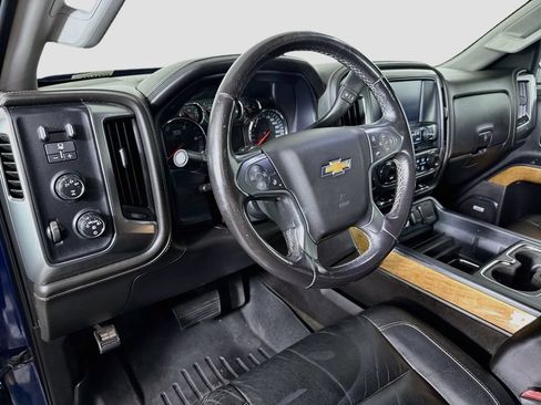 Used 2015 Chevrolet Silverado 2500 LTZ w/ Duramax Plus Package AWD/4WD image 9