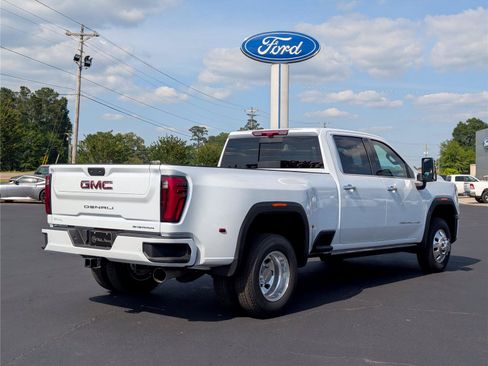 New 2026 GMC Sierra 3500 Denali w/ Denali Reserve Package AWD/4WD image 6