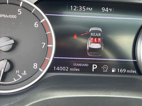 Used 2024 Nissan Rogue SV w/ SV Premium Package FWD image 20