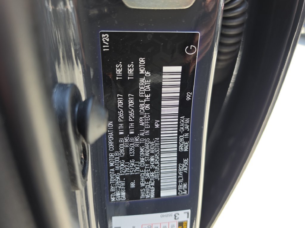 Used 2024 Toyota 4Runner SR5 RWD image 34