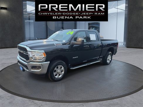 Certified 2024 RAM 2500 Big Horn w/ Bed Utility Group image 4