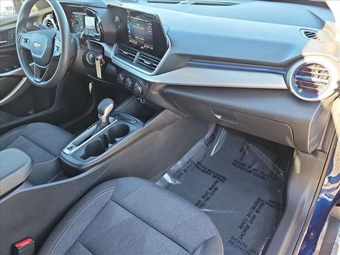 Used 2024 Chevrolet Trax LS image 20