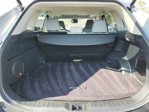 Used 2019 Toyota RAV4 Limited image 13