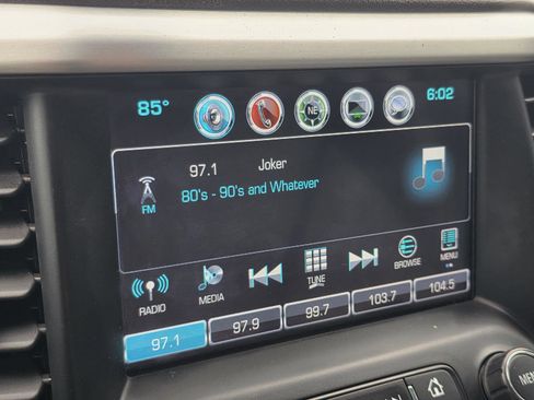 Used 2019 GMC Acadia SLT FWD image 24