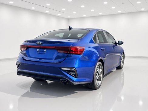 Used 2020 Kia Forte LXS FWD image 5
