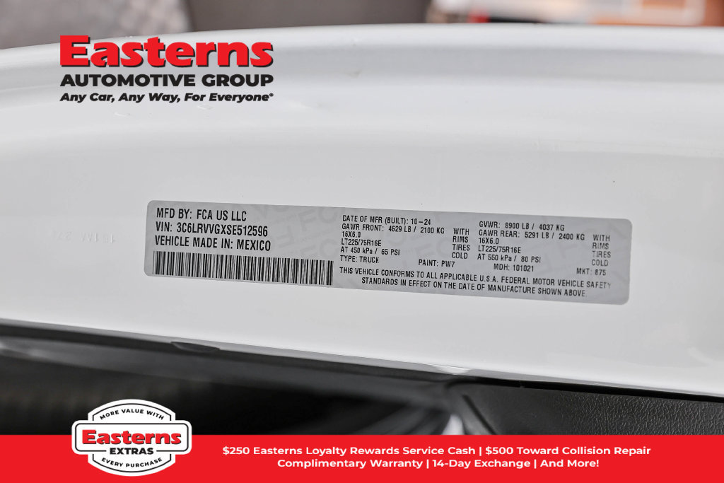 Used 2025 RAM ProMaster 2500 w/ Convenience Group FWD image 36