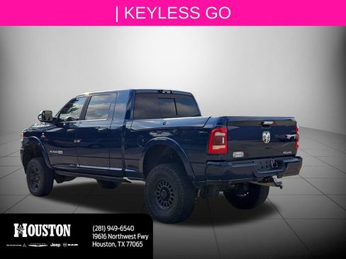 Used 2022 RAM 3500 Limited AWD/4WD image 6