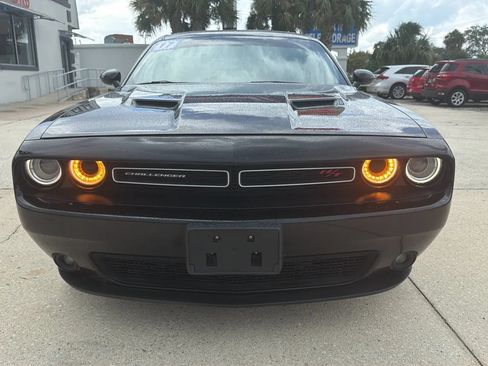 Used 2017 Dodge Challenger R/T Plus RWD image 8