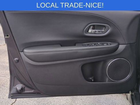 Used 2017 Honda HR-V EX-L image 24
