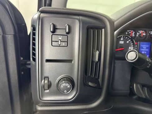 Used 2017 Chevrolet Silverado 1500 W/T w/ Trailering Package image 19