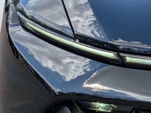 Used 2025 Chevrolet Equinox EV RS image 9