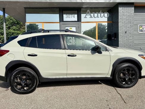 Used 2023 Subaru Crosstrek 2.0i Premium w/ Special Edition AWD/4WD image 2