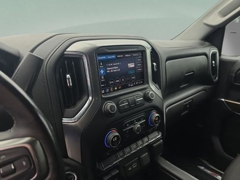 Used 2021 Chevrolet Silverado 1500 LT Trail Boss w/ Convenience Package II AWD/4WD image 22