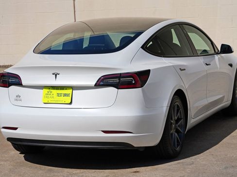 Used 2021 Tesla Model 3 Standard Range Plus RWD image 52
