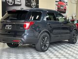 Used 2017 Ford Explorer XLT w/ Equipment Group 202A image 4