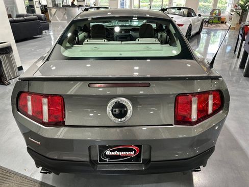 Used 2011 Ford Mustang GT RWD image 30