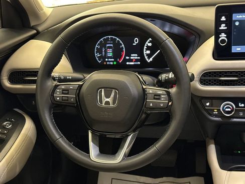 Used 2026 Honda HR-V EX-L image 14
