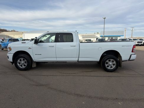 Used 2024 RAM 3500 Big Horn w/ Sport Appearance Package image 8