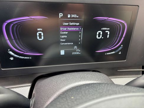 Used 2025 Kia Sportage LX image 35