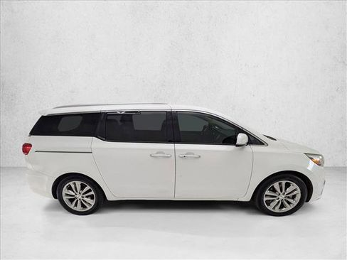 Used 2016 Kia Sedona SX Limited FWD image 4