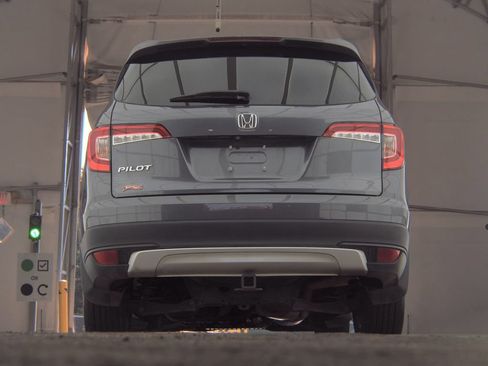 Used 2020 Honda Pilot EX-L image 5