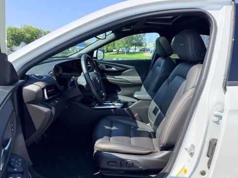 Used 2024 Buick Envista Avenir FWD image 7