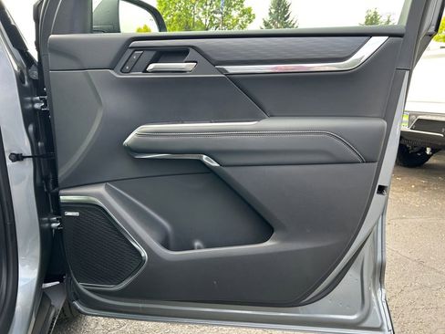 New 2026 GMC Acadia Elevation w/ Elevation Premium Package image 25