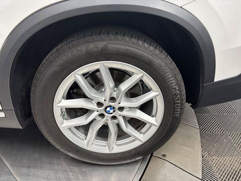 Used 2021 BMW X5 xDrive45e w/ Premium Package 3 AWD/4WD image 15