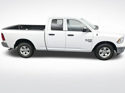 Used 2024 RAM 1500 Classic SLT image 23