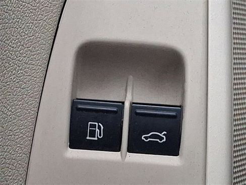 Used 2013 Volkswagen Eos Komfort image 20