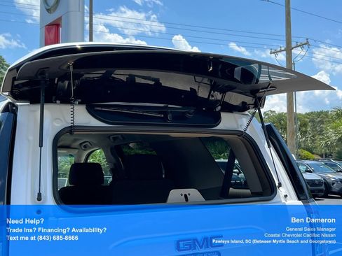 Used 2018 GMC Yukon SLT RWD image 32