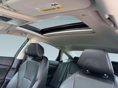 Used 2025 Honda Accord EX-L image 14