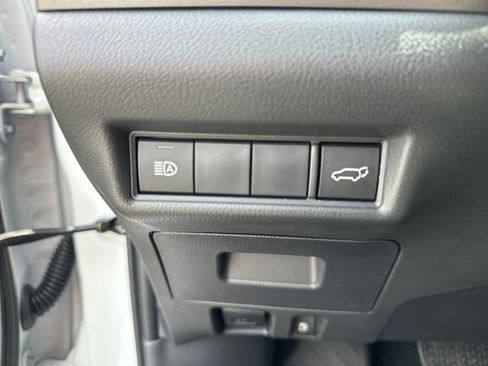 Used 2026 Toyota Grand Highlander FWD image 17