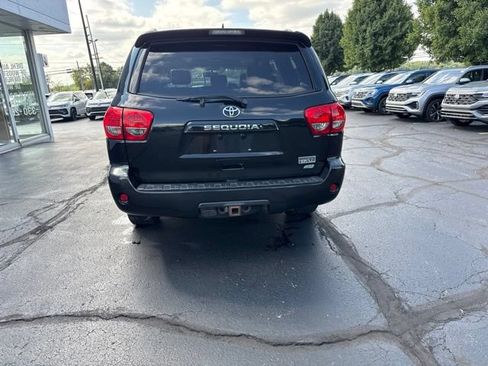 Used 2014 Toyota Sequoia SR5 w/ Premium Package AWD/4WD image 6