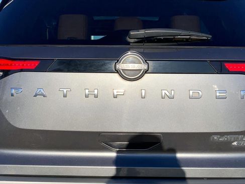 Used 2022 Nissan Pathfinder Platinum w/ Cargo Package image 30