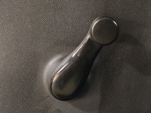 Used 2017 Chevrolet Spark LS image 27