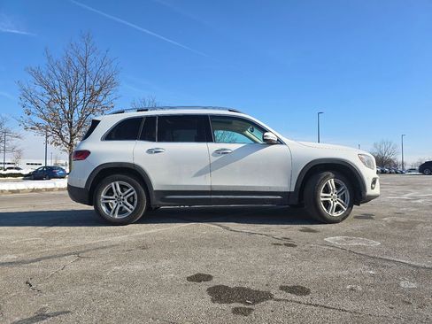 Certified 2023 Mercedes-Benz GLB 250 4MATIC image 18