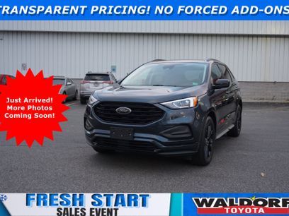 Used 2024 Ford Edge SE w/ Black Appearance Package