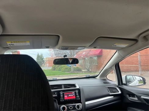 Used 2016 Honda Fit LX image 19