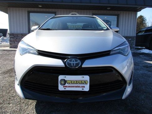 Used 2019 Toyota Corolla LE FWD image 3