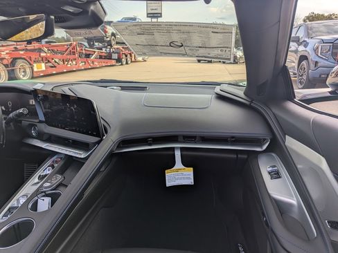 New 2026 Chevrolet Corvette E-Ray image 4