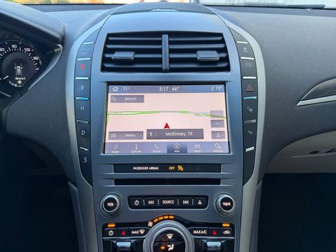 Used 2020 Lincoln MKZ Reserve w/ Elements Package image 28