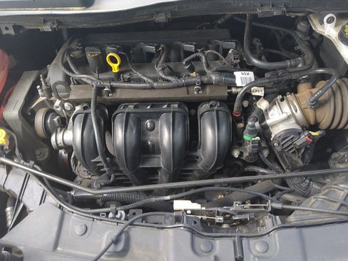 Used 2018 Ford Escape S FWD image 30